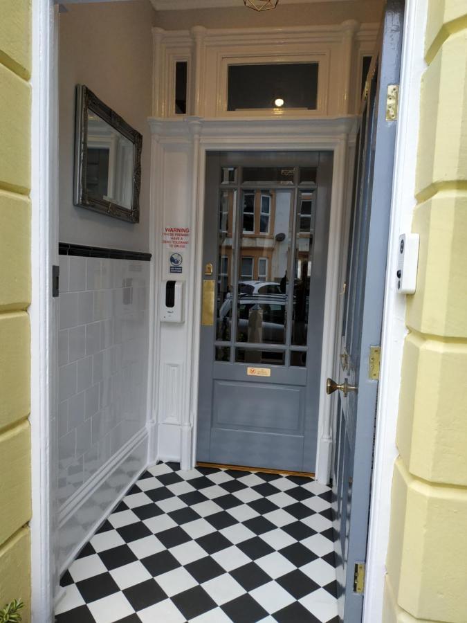 Bed and Breakfast The Castleton Blackpool Exterior foto